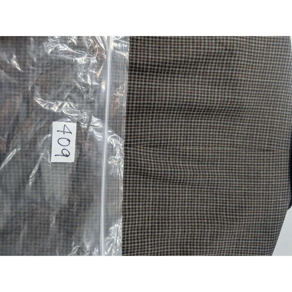 Jos. A Bank Blazer Sport Jacket 100% Wool Gray Gingham Plaid 42S 44